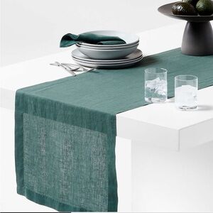 🌙 B19 - Marin 120" Pine Green EUROPEAN FLAX ™-Certified Linen Table Runner